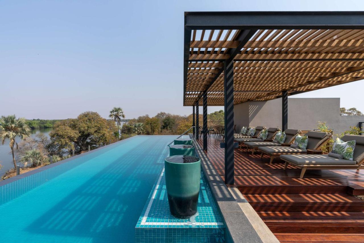 Radisson Blu Mosi-Oa-Tunya Livingstone Resort Екстериор снимка