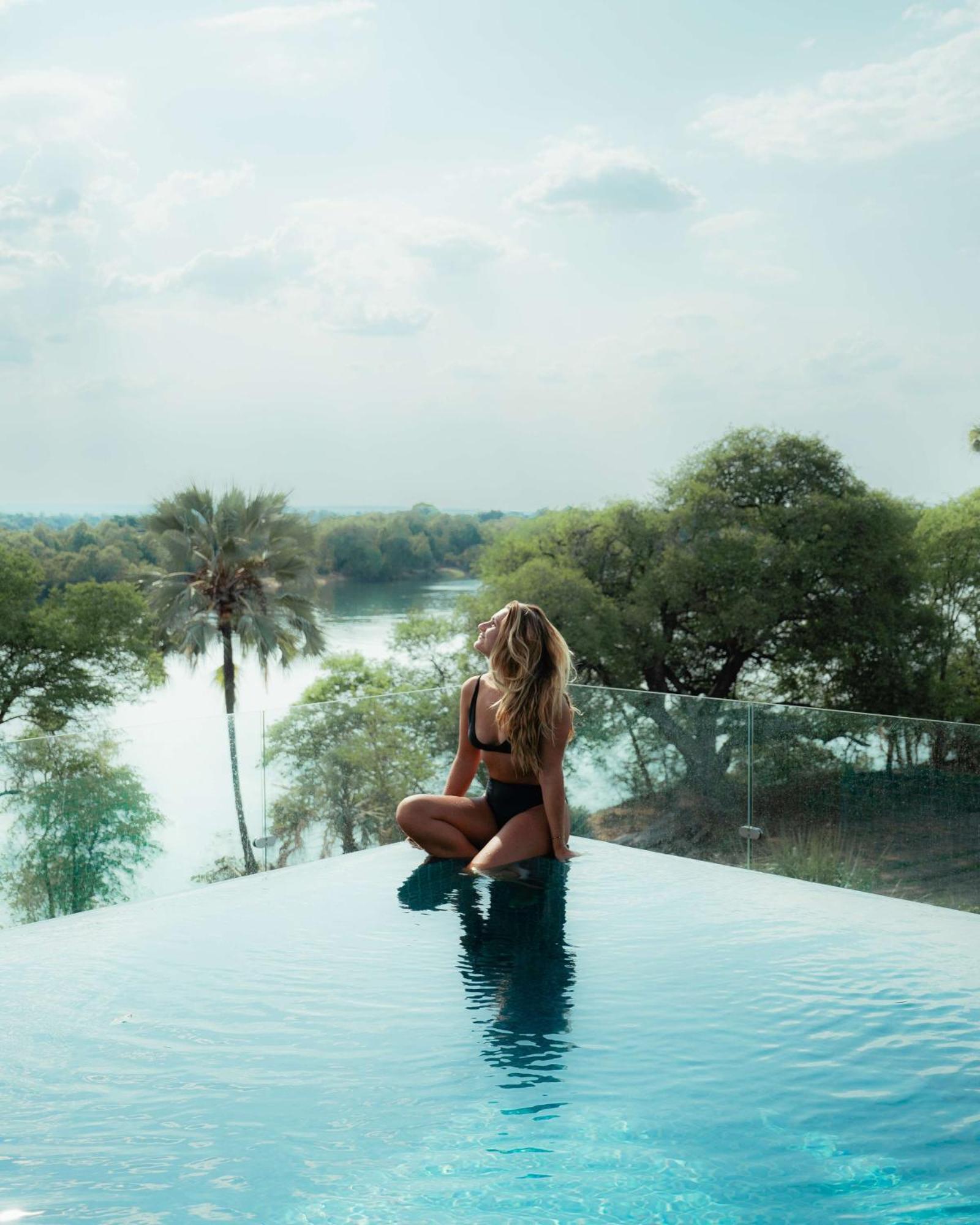 Radisson Blu Mosi-Oa-Tunya Livingstone Resort Екстериор снимка