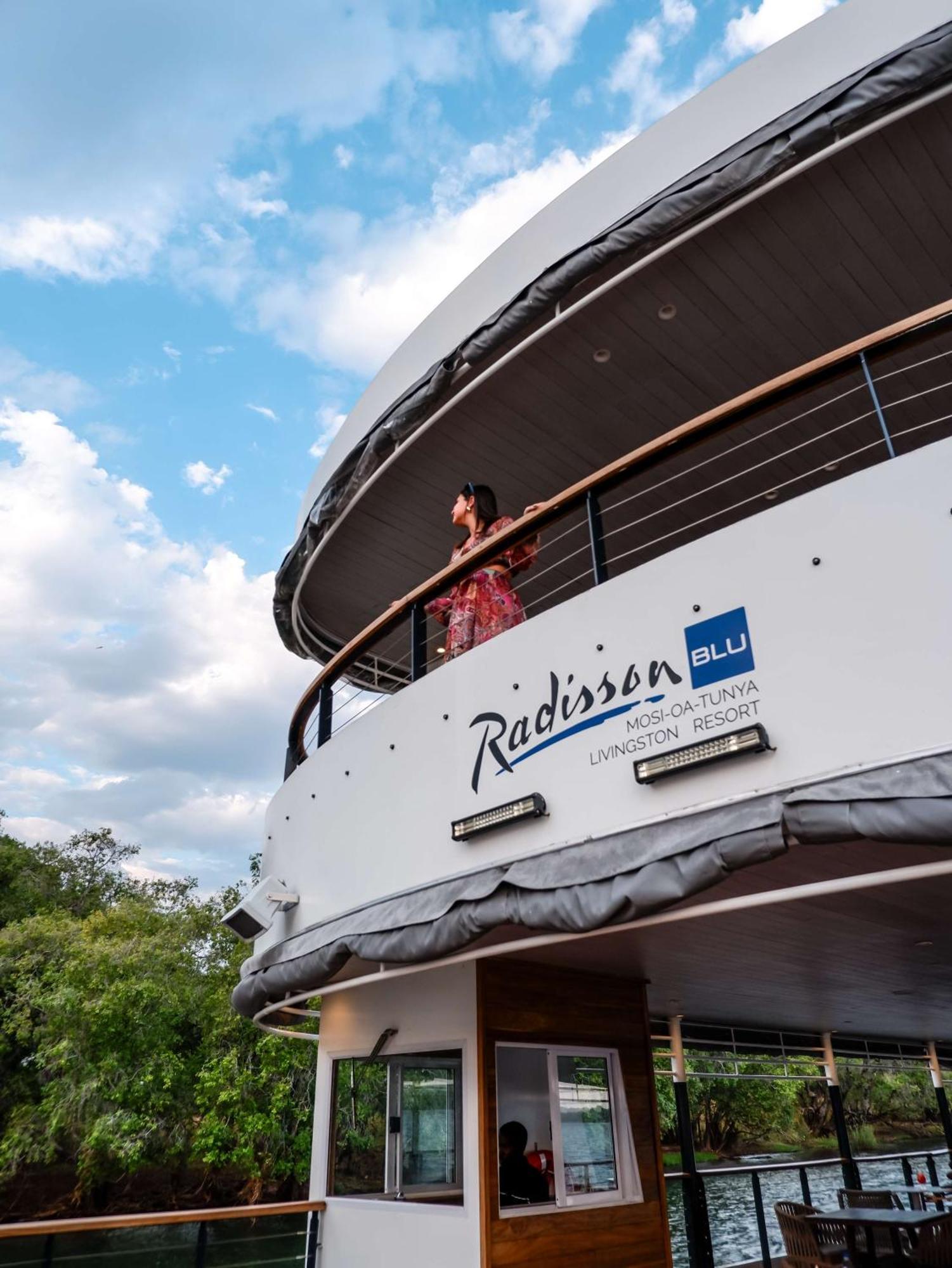 Radisson Blu Mosi-Oa-Tunya Livingstone Resort Екстериор снимка